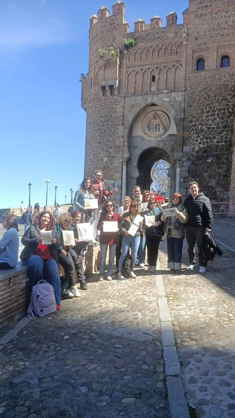 Grupo tras una jornada de dibujo